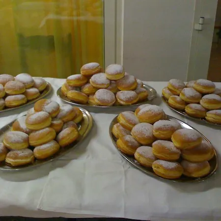 Sissi 2*