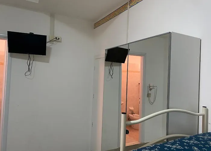 فندق Sissi Rivazzurra Di Rimini