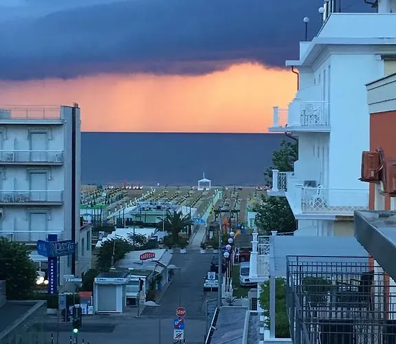 מלון Sissi Rivazzurra Di Rimini